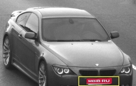 BMW 6 серия, 2005 год, 2 300 000 рублей, 8 фотография