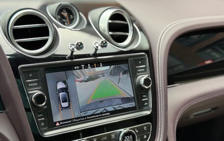 Bentley Bentayga I, 2018 год, 14 490 000 рублей, 17 фотография