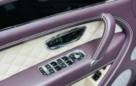 Bentley Bentayga I, 2018 год, 14 490 000 рублей, 32 фотография