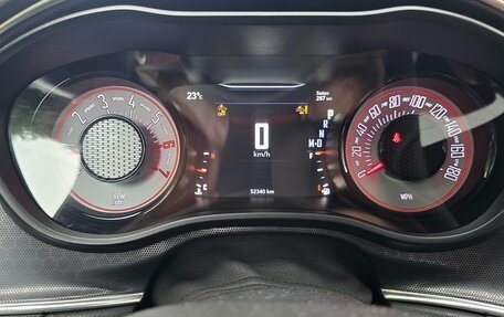 Dodge Challenger III рестайлинг 2, 2017 год, 5 900 000 рублей, 12 фотография