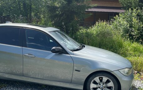 BMW 3 серия, 2005 год, 850 000 рублей, 3 фотография