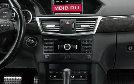 Mercedes-Benz E-Класс, 2011 год, 1 455 000 рублей, 11 фотография
