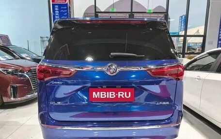 Buick GL8 III, 2020 год, 3 500 000 рублей, 5 фотография