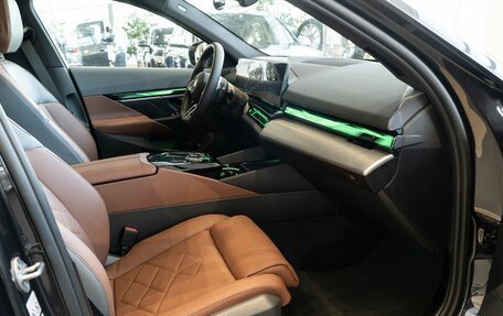 BMW 5 серия, 2024 год, 9 850 000 рублей, 10 фотография