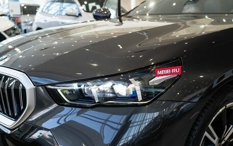 BMW 5 серия, 2024 год, 9 850 000 рублей, 32 фотография