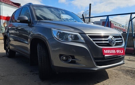Volkswagen Tiguan I, 2009 год, 1 200 000 рублей, 2 фотография