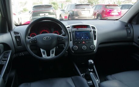 KIA cee'd I рестайлинг, 2010 год, 745 000 рублей, 6 фотография