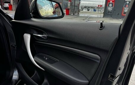 BMW 1 серия, 2018 год, 1 750 000 рублей, 18 фотография