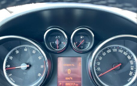 Opel Astra J, 2014 год, 970 000 рублей, 5 фотография