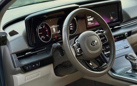 KIA Carnival, 2022 год, 2 930 000 рублей, 7 фотография