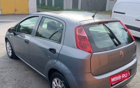Fiat Punto III Punto Evo рестайлинг, 2007 год, 250 000 рублей, 10 фотография
