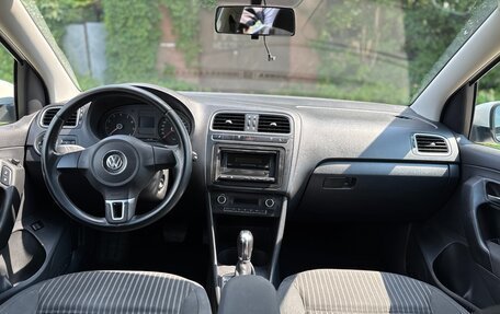 Volkswagen Polo VI (EU Market), 2013 год, 715 000 рублей, 12 фотография