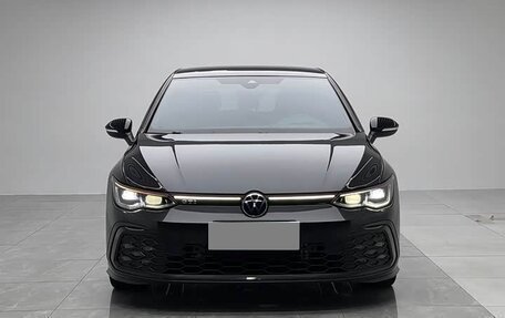 Volkswagen Golf GTI, 2022 год, 2 830 000 рублей, 2 фотография