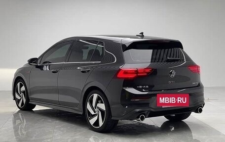 Volkswagen Golf GTI, 2022 год, 2 830 000 рублей, 4 фотография