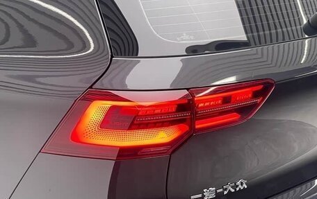 Volkswagen Golf GTI, 2022 год, 2 830 000 рублей, 10 фотография