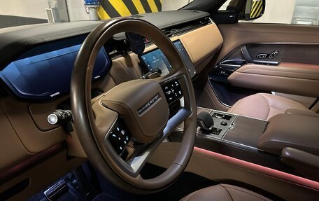 Land Rover Range Rover IV рестайлинг, 2023 год, 18 000 000 рублей, 12 фотография