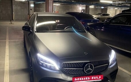 Mercedes-Benz C-Класс, 2018 год, 3 000 000 рублей, 9 фотография