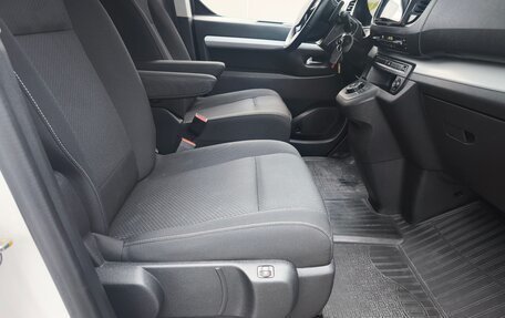 Peugeot Traveller I, 2021 год, 3 495 000 рублей, 11 фотография