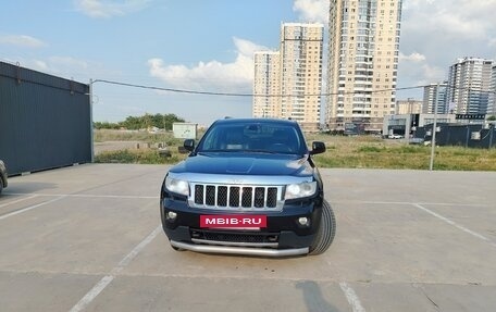 Jeep Grand Cherokee, 2012 год, 1 800 000 рублей, 3 фотография