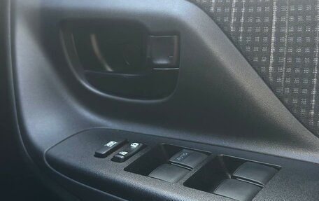 Toyota Vitz, 2018 год, 1 165 000 рублей, 15 фотография