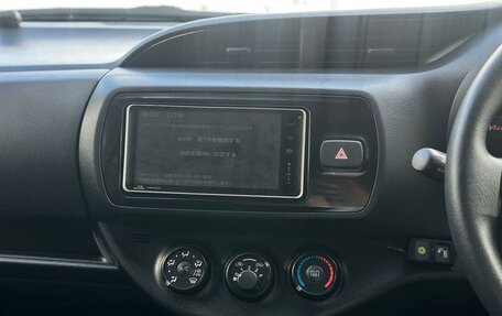 Toyota Vitz, 2018 год, 1 165 000 рублей, 13 фотография