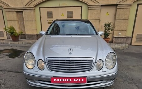 Mercedes-Benz E-Класс, 2003 год, 880 000 рублей, 3 фотография