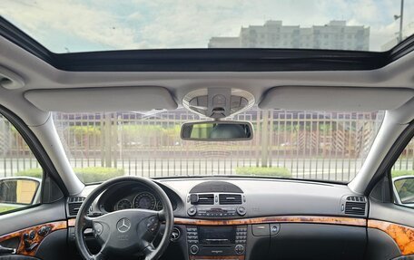 Mercedes-Benz E-Класс, 2003 год, 880 000 рублей, 14 фотография