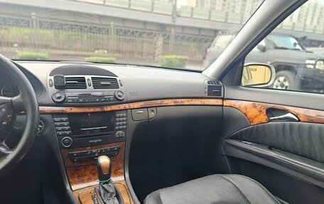 Mercedes-Benz E-Класс, 2003 год, 880 000 рублей, 18 фотография