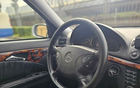 Mercedes-Benz E-Класс, 2003 год, 880 000 рублей, 19 фотография
