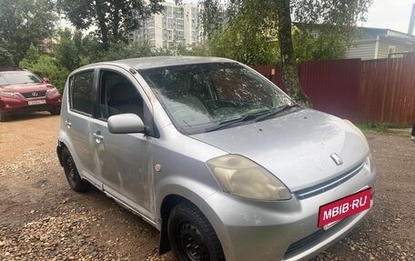 Toyota Passo III, 2004 год, 165 000 рублей, 3 фотография