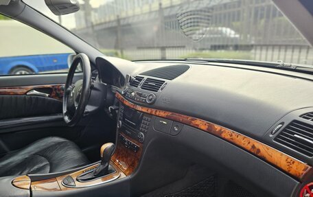 Mercedes-Benz E-Класс, 2003 год, 880 000 рублей, 29 фотография