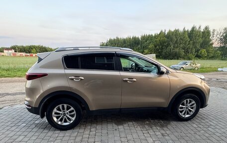 KIA Sportage IV рестайлинг, 2019 год, 2 400 000 рублей, 5 фотография