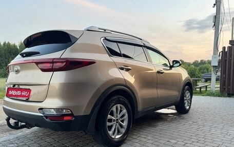 KIA Sportage IV рестайлинг, 2019 год, 2 400 000 рублей, 2 фотография