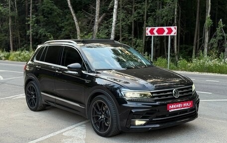 Volkswagen Tiguan II, 2019 год, 2 890 000 рублей, 2 фотография