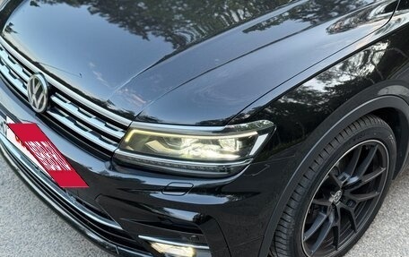 Volkswagen Tiguan II, 2019 год, 2 890 000 рублей, 10 фотография