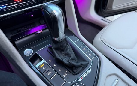 Volkswagen Tiguan II, 2019 год, 2 890 000 рублей, 23 фотография