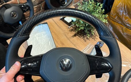 Volkswagen Tiguan II, 2019 год, 2 890 000 рублей, 32 фотография