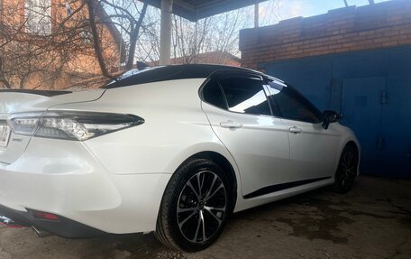 Toyota Camry, 2020 год, 2 850 000 рублей, 6 фотография