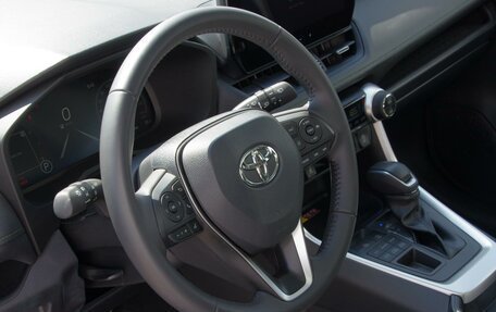 Toyota RAV4, 2024 год, 4 500 000 рублей, 17 фотография