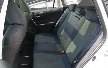 Toyota RAV4, 2024 год, 4 500 000 рублей, 9 фотография