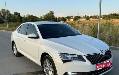 Skoda Superb III рестайлинг, 2016 год, 1 700 000 рублей, 4 фотография