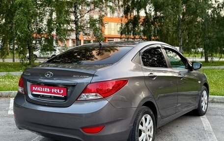 Hyundai Solaris II рестайлинг, 2011 год, 650 000 рублей, 5 фотография