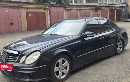 Mercedes-Benz E-Класс, 2002 год, 330 000 рублей, 2 фотография