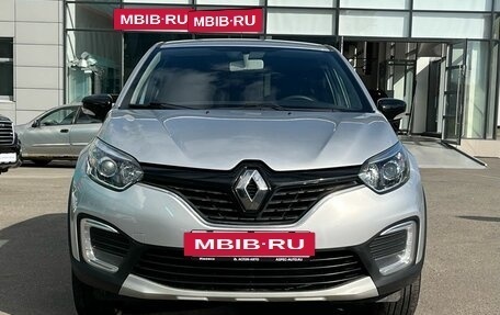 Renault Kaptur I рестайлинг, 2017 год, 1 390 000 рублей, 6 фотография