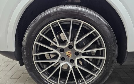 Porsche Cayenne III, 2023 год, 16 390 035 рублей, 16 фотография