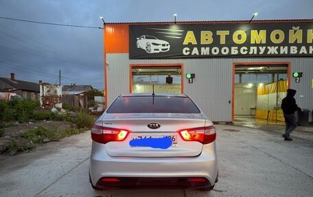 KIA Rio III рестайлинг, 2014 год, 850 000 рублей, 4 фотография