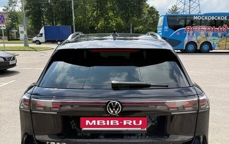 Volkswagen Tiguan, 2024 год, 4 690 000 рублей, 6 фотография