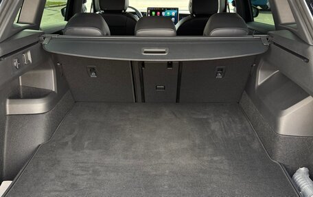 Volkswagen Tiguan, 2024 год, 4 690 000 рублей, 15 фотография