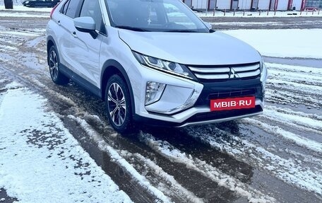 Mitsubishi Eclipse Cross, 2018 год, 2 250 000 рублей, 2 фотография