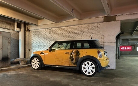 MINI Hatch, 2009 год, 800 000 рублей, 2 фотография